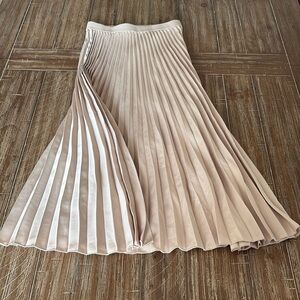 Blush pink high waisted skirt.